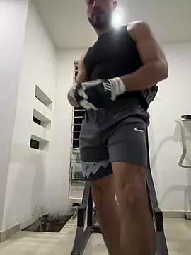 Snapshot of _tony8 chatting on October 5, 2025, 1:07 am  tony8 online show from October 5, 2025, 1:07 am