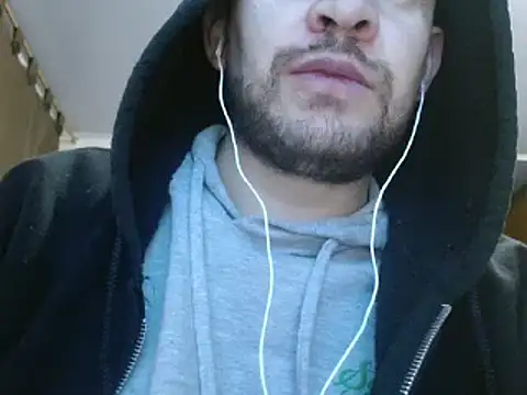 camiloking1720 online show from February 19, 2025, 1:28 pm