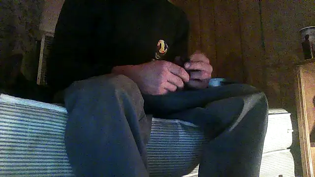 luke thighwalker2469 online show from November 29, 2025, 4:45 am