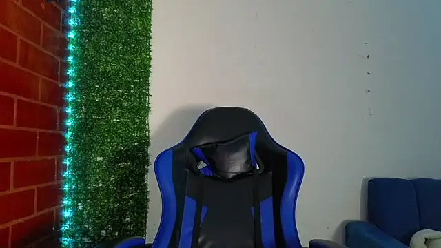 Demitryo online show from April 11, 2026, 7:45 am