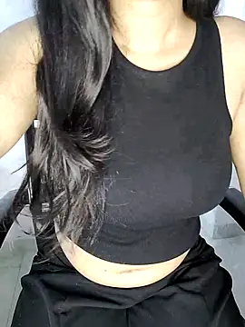 Snapshot of Ms_Neera chatting on March 5, 2025, 9:16 am Ms Neera online show from March 5, 2025, 9:16 am