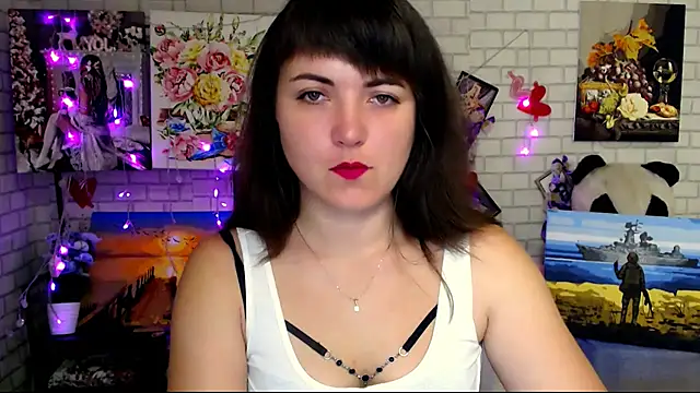 Darina M  online show from October 5, 2025, 5:42 am