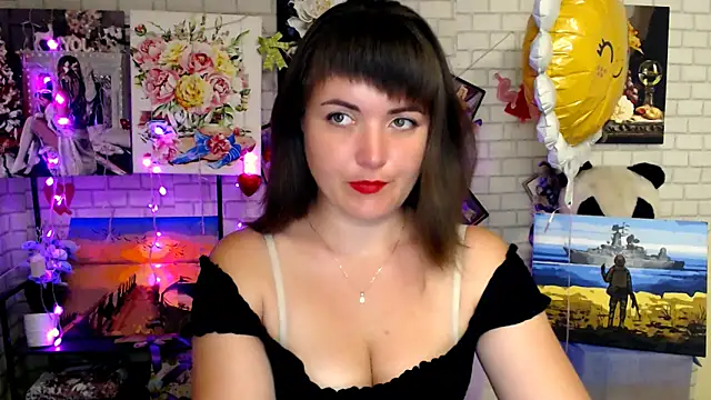 Darina M  online show from September 9, 2025, 4:33 am