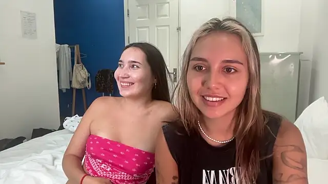 domDani subMay online show from March 15, 2026, 10:22 am