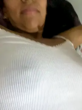 melody2429 online show from December 2, 2025, 3:03 pm