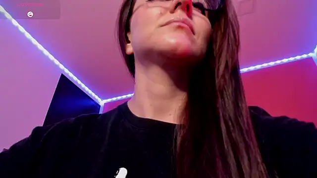 Ich Bin Julia online show from May 26, 2026, 9:29 am