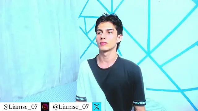 liam scott77 online show from June 4, 2026, 10:58 pm