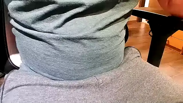 Snapshot of RandomGT chatting on March 19, 2025, 9:38 am RandomGT online show from March 19, 2025, 9:38 am