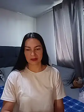 renata hot1 online show from July 21, 2026, 9:16 pm