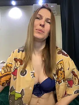 RachelBelI online show from October 12, 2025, 11:39 pm