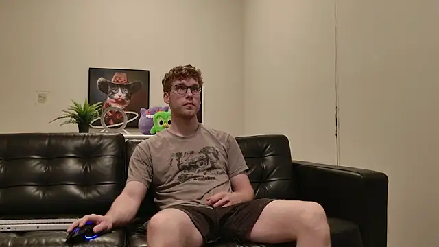 Snapshot of BlueEyedTallGuy94 chatting on October 4, 2025, 10:55 pm BlueEyedTallGuy94 online show from October 4, 2025, 10:55 pm