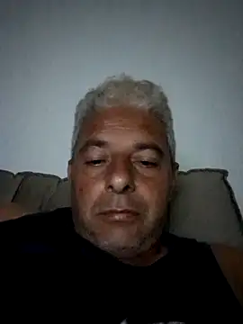 Snapshot of gordonunes chatting on June 18, 2026, 1:59 am gordonunes online show from June 18, 2026, 1:59 am