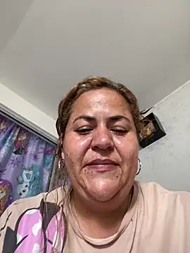nathylovexx online show from May 11, 2026, 1:12 pm