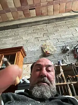 Snapshot of ros217 chatting on March 18, 2026, 8:17 am ros217 online show from March 18, 2026, 8:17 am