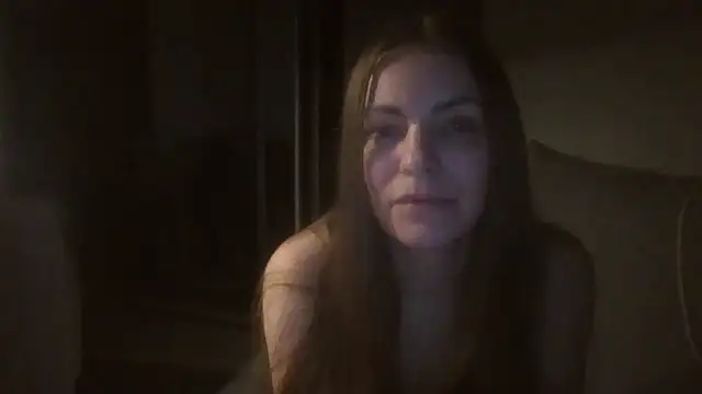 AnnaDiamond1 online show from October 16, 2025, 8:28 pm