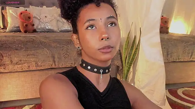Snapshot of wayuu-goddess chatting on December 11, 2024, 3:37 pm wayuu-goddess online show from December 11, 2024, 3:37 pm