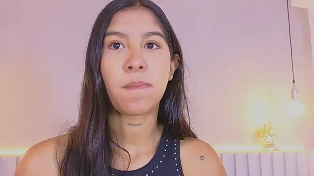 Aida moreno online show from December 17, 2025, 11:59 am