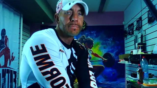 Snapshot of fabxxl chatting on January 15, 2026, 8:29 am fabxxl online show from January 15, 2026, 8:29 am