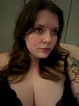 Ragdoll131 online show from January 5, 2026, 10:35 pm