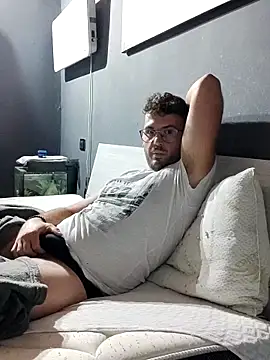 TheKing966 online show from September 30, 2025, 10:38 pm