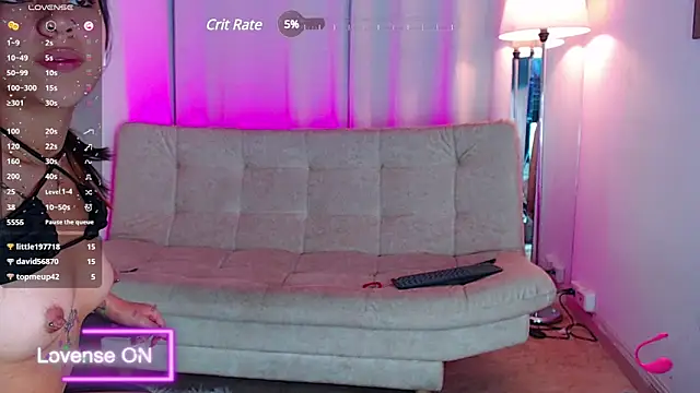 Snapshot of little_sophie18 chatting on February 16, 2025, 10:33 pm little sophie18 online show from February 16, 2025, 10:33 pm