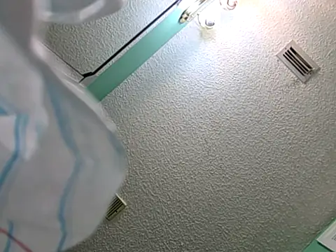 jorwee online show from April 5, 2026, 6:47 pm