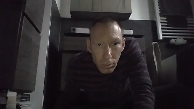 JAK-81 online show from April 13, 2026, 5:33 am