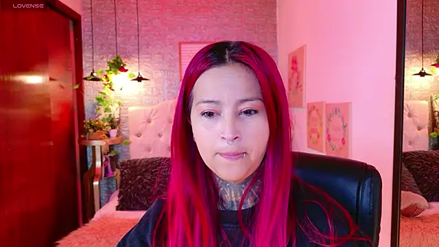 meghan nill online show from December 3, 2025, 2:56 am