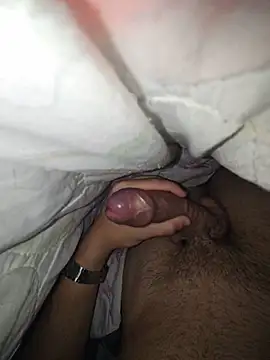 Gostosooooooooooso online show from June 5, 2026, 3:44 am