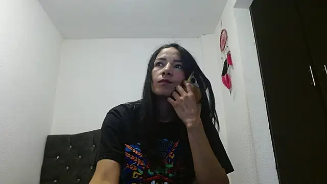 Snapshot of canela-hot34 chatting on October 23, 2025, 5:22 pm canela-hot34 online show from October 23, 2025, 5:22 pm