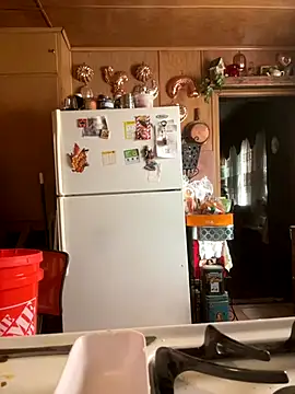 SmokingSloth online show from December 21, 2025, 9:15 pm