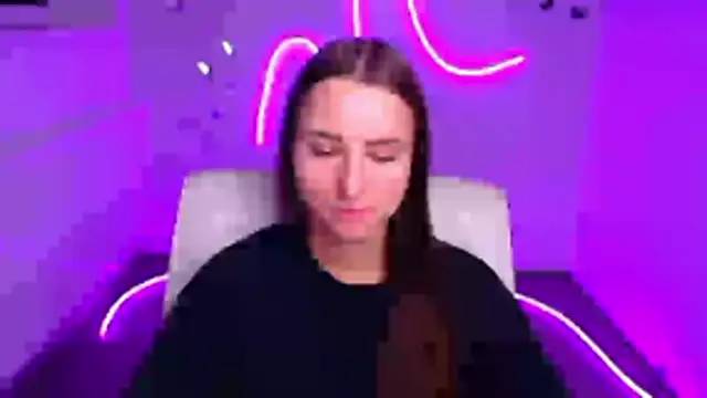 Eva Janee online show from November 15, 2025, 6:28 am