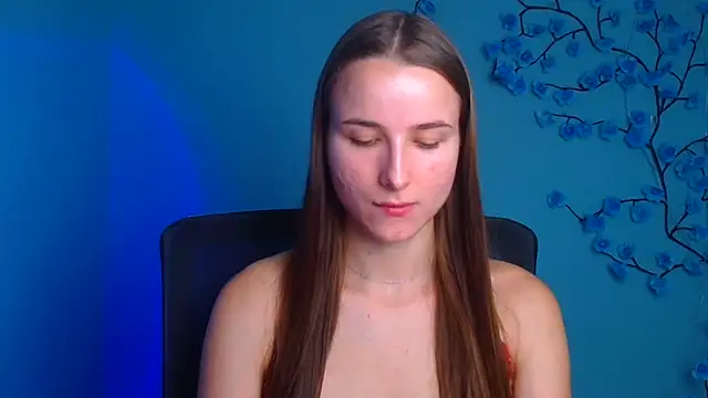 Eva Janee online show from July 28, 2026, 5:48 am