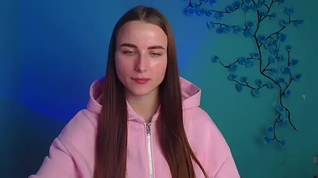 Eva Janee online show from April 21, 2026, 11:28 am