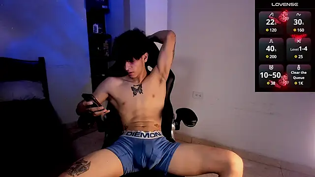 Snakebutterfly online show from March 8, 2025, 11:37 am