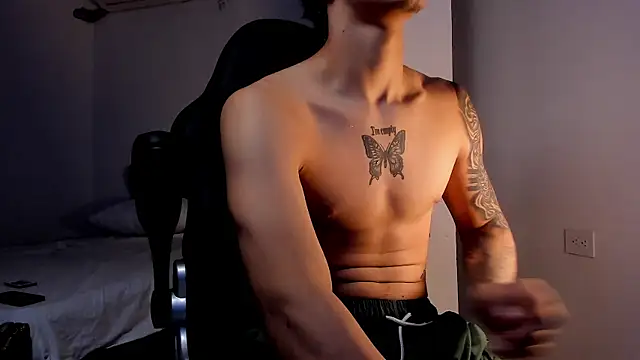 Snakebutterfly online show from January 11, 2025, 7:17 am