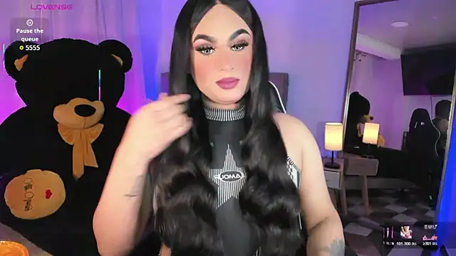 alexia mattel online show from October 22, 2025, 6:29 pm