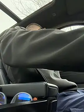 boytoyfrindles online show from December 21, 2025, 8:53 pm