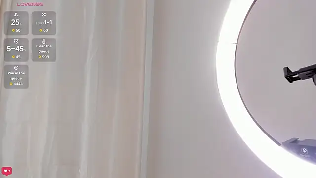 Kimmie kaboom x online show from November 7, 2025, 6:56 pm