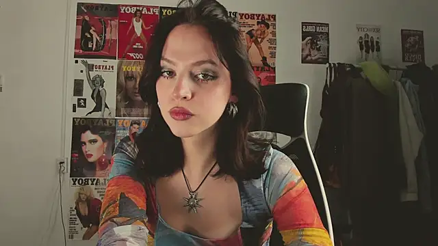 Niky  Jess online show from March 2, 2026, 11:39 am