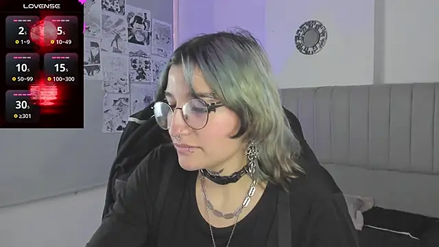 SukiFuyu  online show from February 28, 2025, 3:15 pm