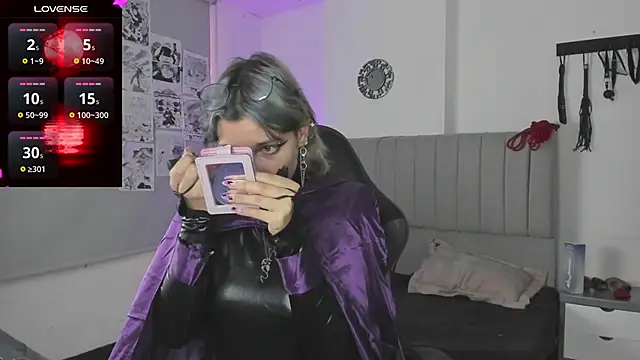 SukiFuyu  online show from February 27, 2025, 12:56 pm