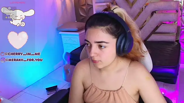 meraki fraise online show from November 22, 2025, 7:13 pm