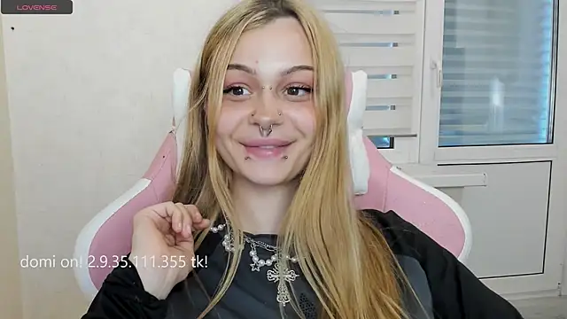 shy melony online show from May 15, 2026, 12:25 pm