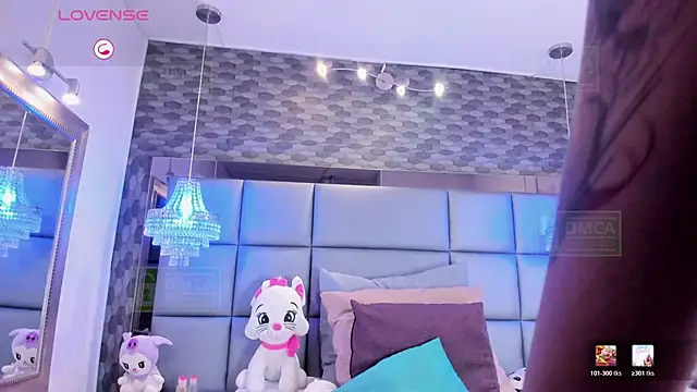 Palmer-Foster online show from April 7, 2026, 8:43 pm