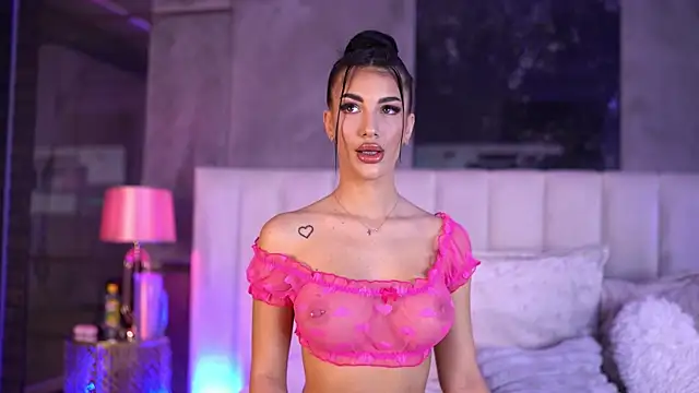 RaisaKali online show from October 13, 2025, 4:08 pm