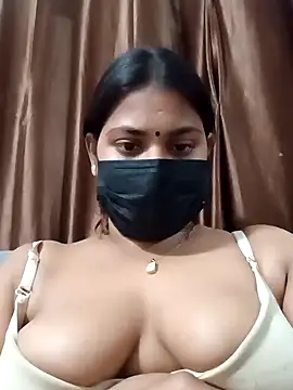 Snapshot of Hotmilfxox chatting on January 7, 2025, 2:41 pm Hotmilfxox online show from January 7, 2025, 2:41 pm