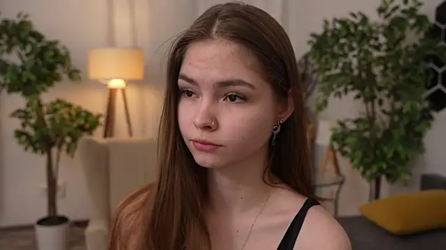 CherrylReid online show from December 14, 2024, 8:18 pm