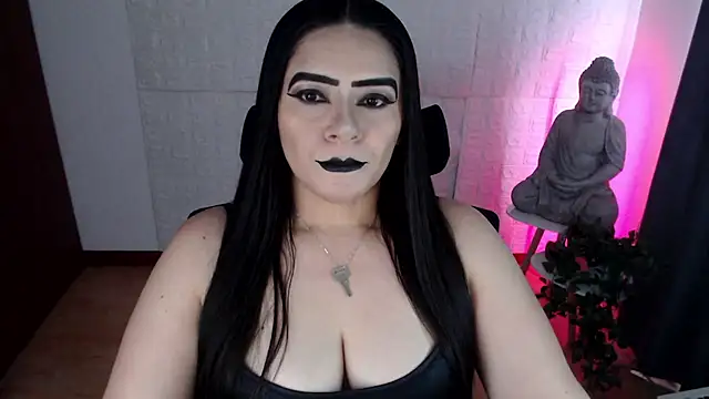 Snapshot of GODDESS_EVANS chatting on September 18, 2025, 3:59 pm GODDESS EVANS online show from September 18, 2025, 3:59 pm