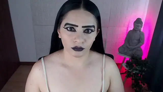 Snapshot of GODDESS_EVANS chatting on September 17, 2025, 8:55 pm GODDESS EVANS online show from September 17, 2025, 8:55 pm